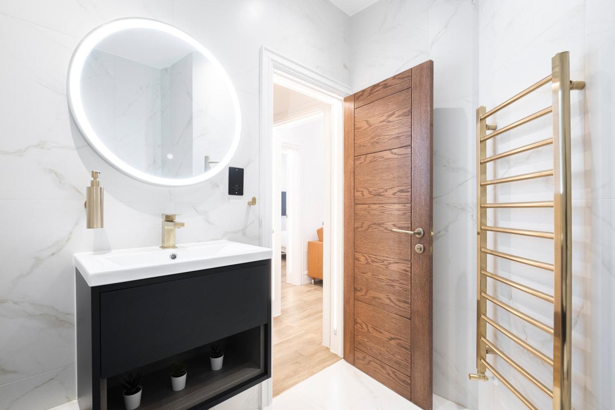 Luxury 2 Bedroom Apartment In Central Londyn Zewnętrze zdjęcie